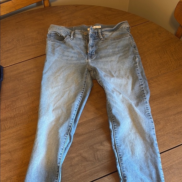 Levi's Light Blue Women's Skinny Jeans size 28 - Picture 1 of 3